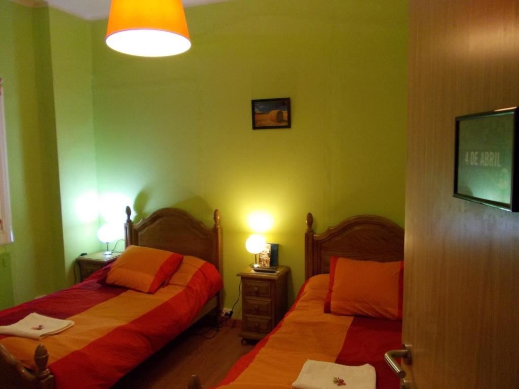 Hostel Hemingway Παμπλόνα Δωμάτιο φωτογραφία